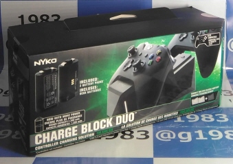 中古（海外輸入） Nyko Charge Block Duo for Xbox One Controllers − Includes 2 Battery Packs 未開封品 [X1]